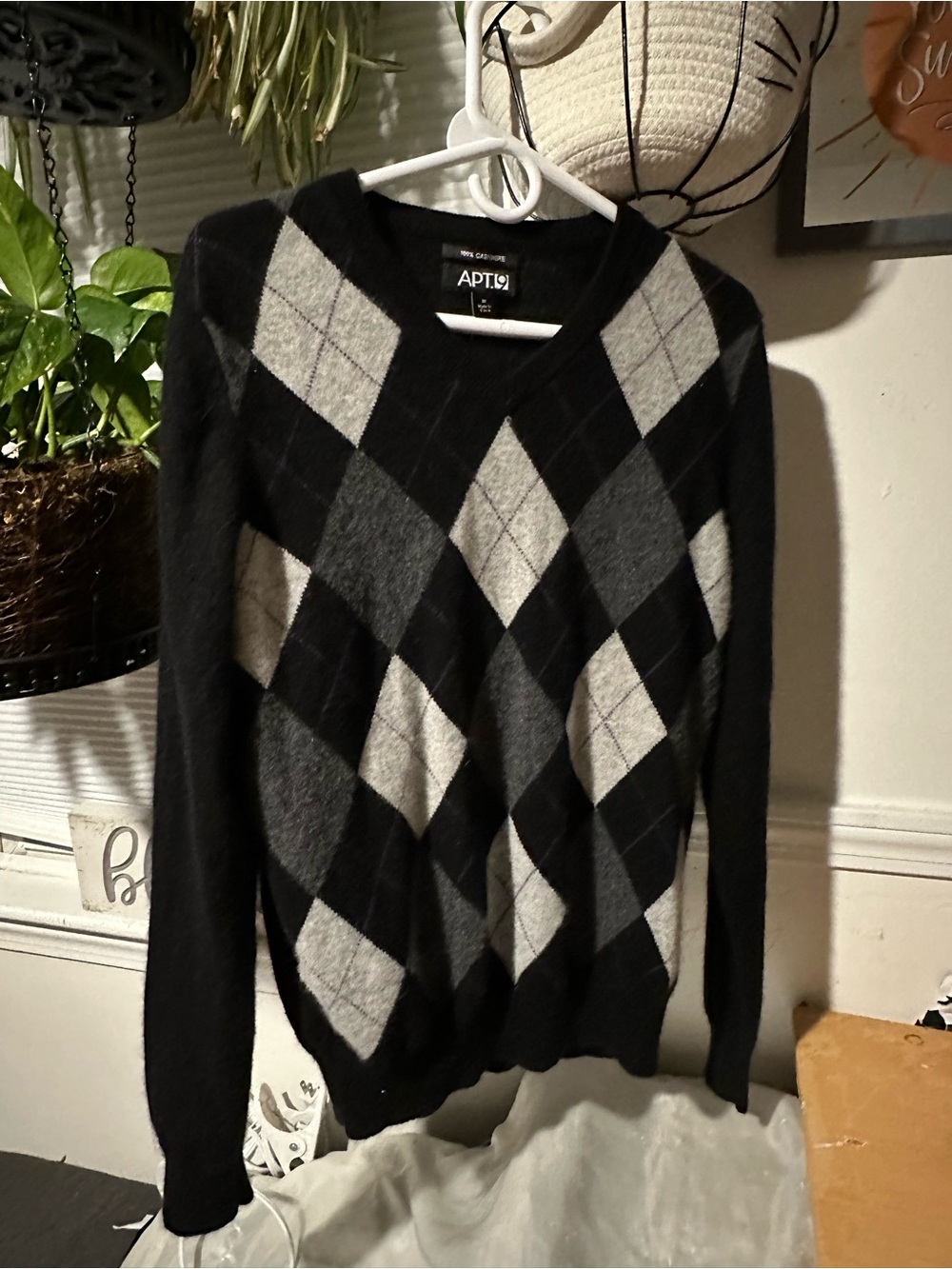 Apt. 9 Black Cashmere V-Neck Sweater
